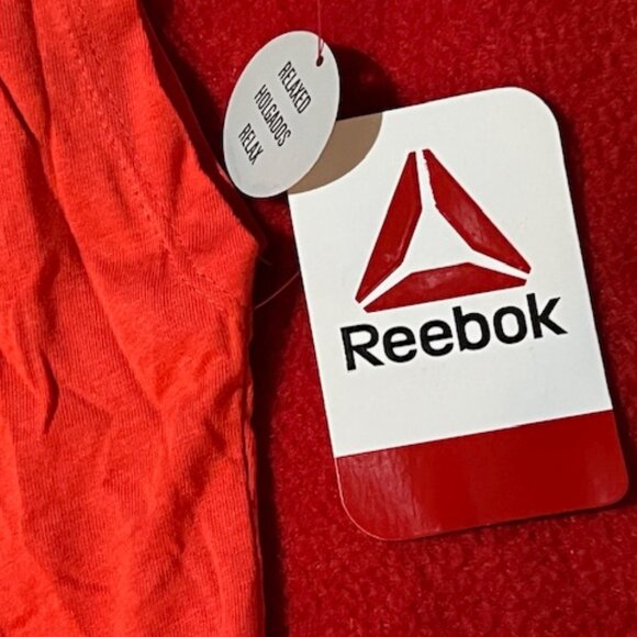 Reebok Womens Relaxed Fit Branded Tank Top Bittersweet Red Size L NWT - Picture 4 of 6